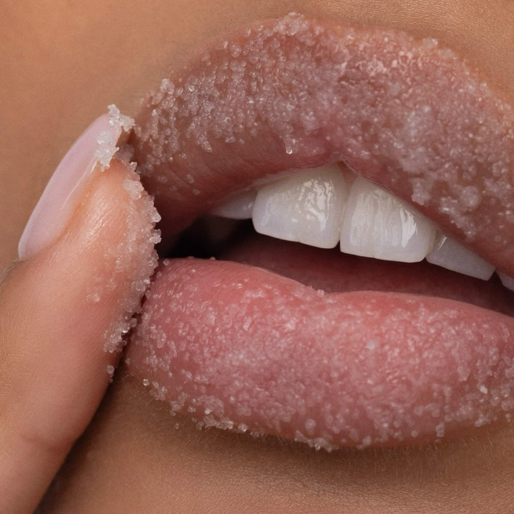 Manuka honey Lip Scrub