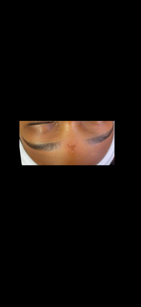Eyebrow Tinting