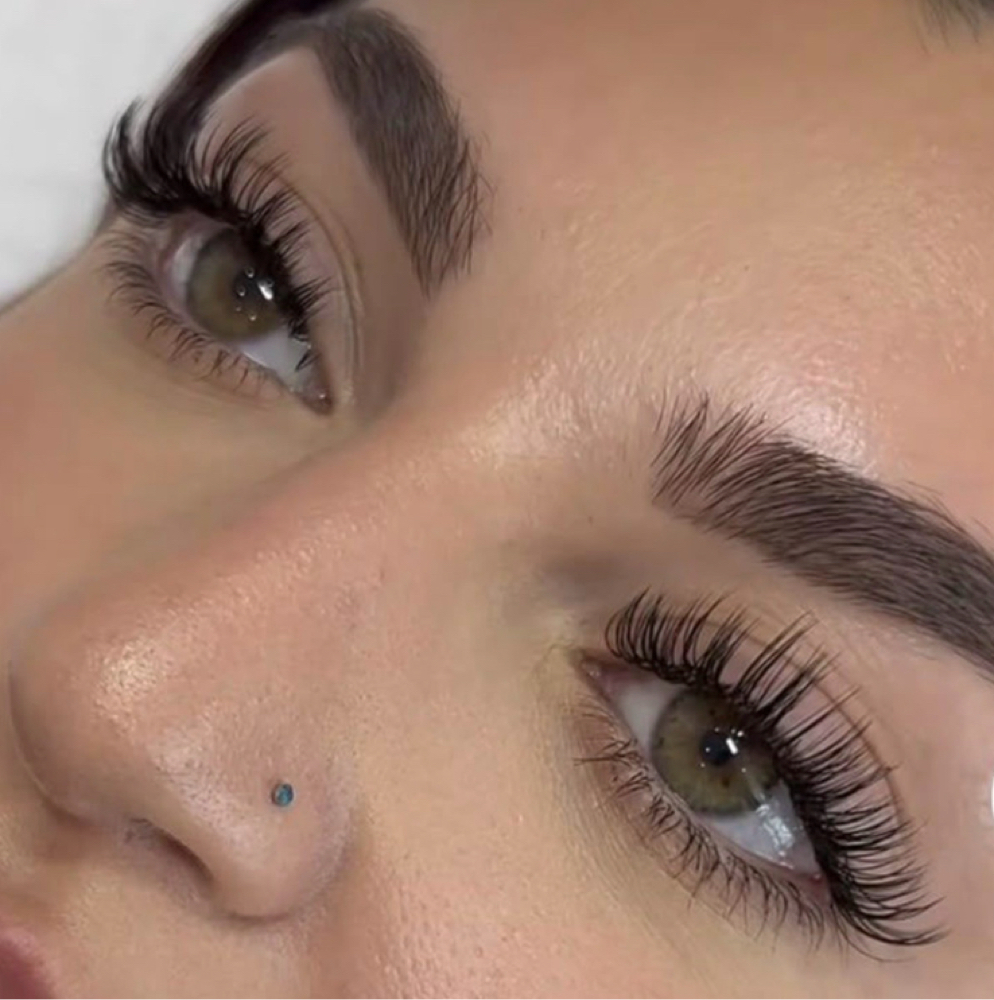 Hybrid Lash Extensions at Heaven Sent Beauty Lounge in Kettering, OH