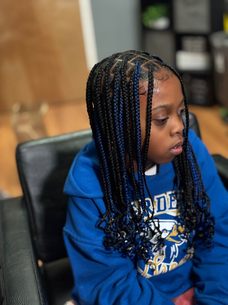 Medium Knotless Braids at JCTouch Salon in Parkville, MD