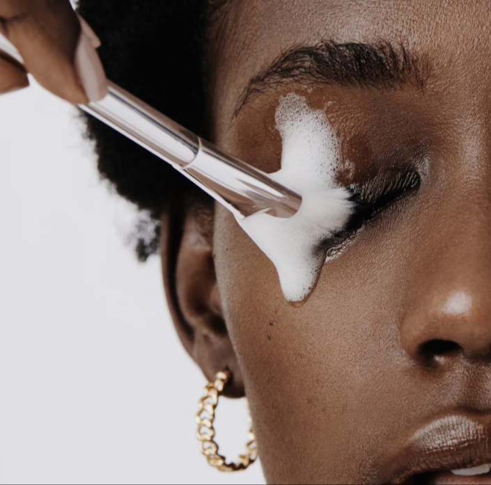 Lash Bath