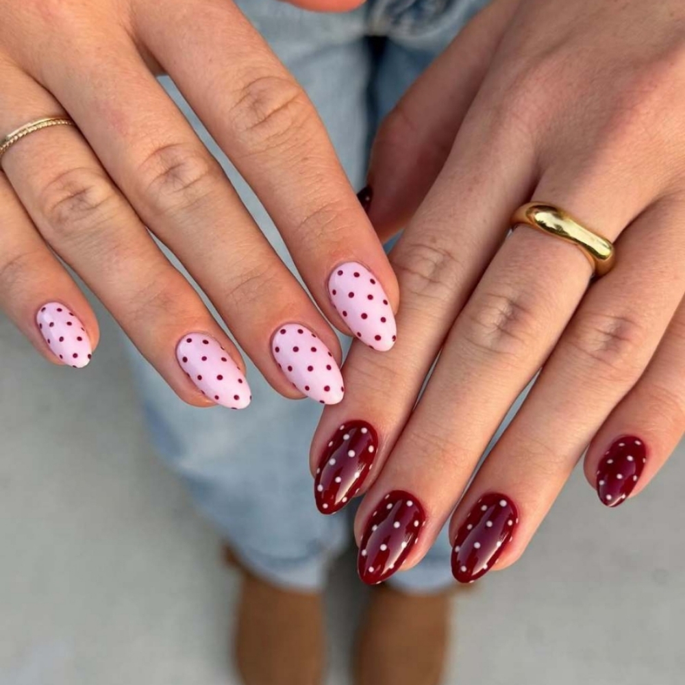 Simple Nail Art at Savvy Beauty Bar in Henderson, TN