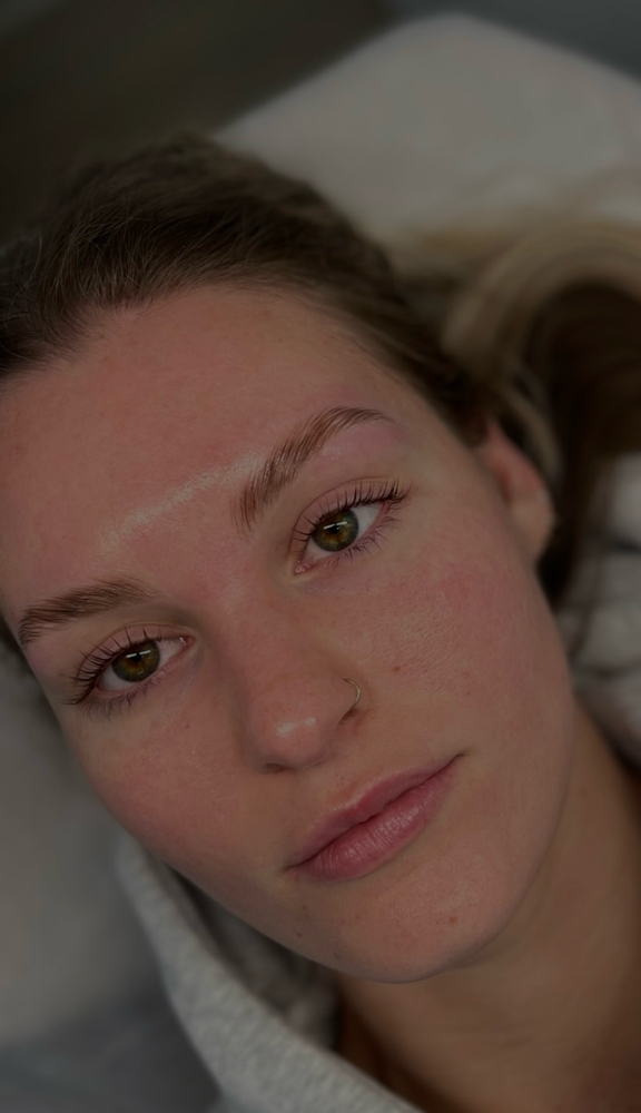 Brow Lamination & Wax
