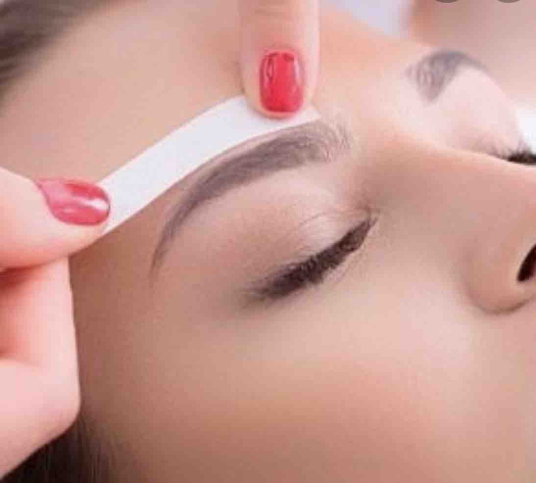 Eyebrow Wax