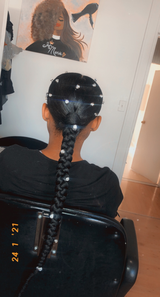 Sleek Pony Tail Or Bun