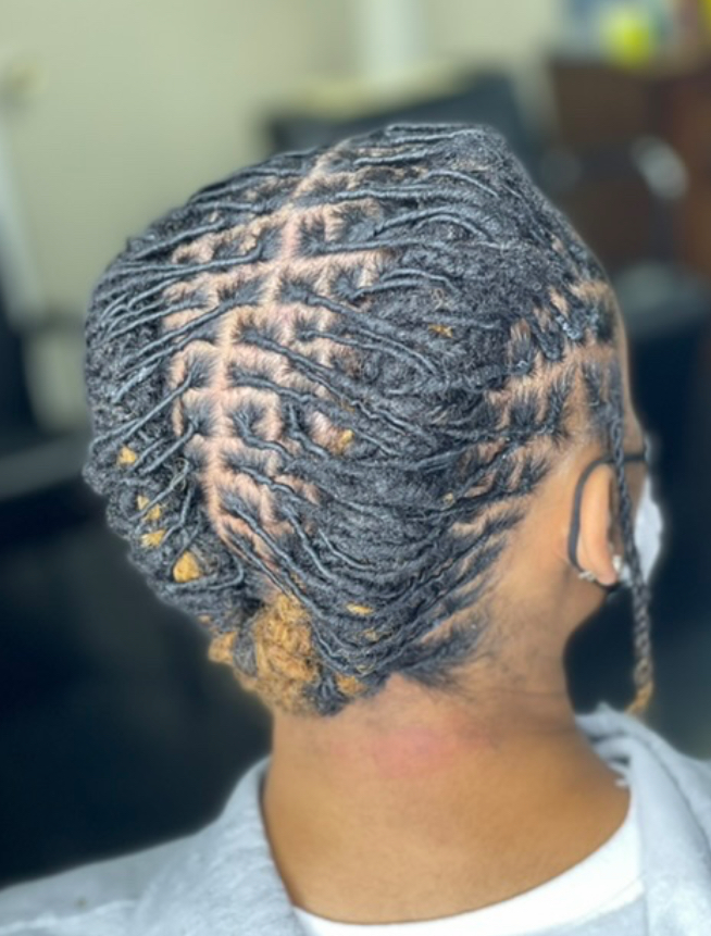 Small Loc Retwist (short)
