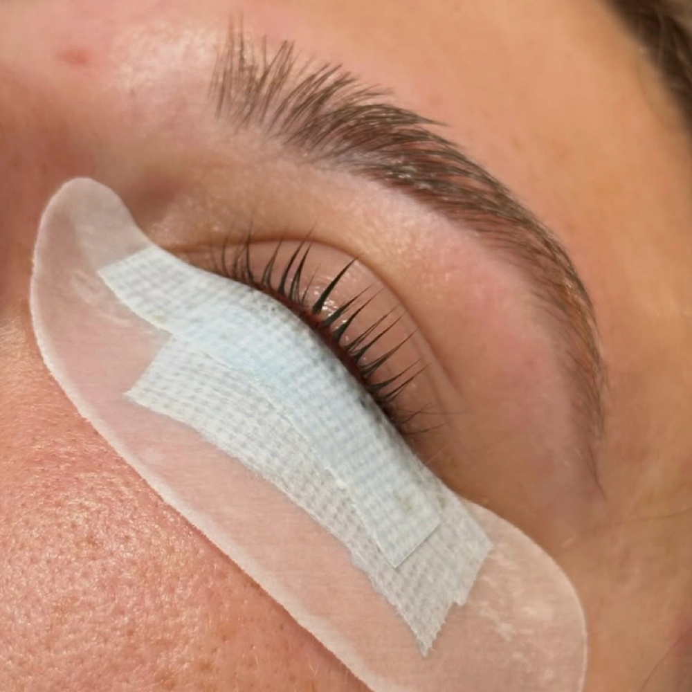 Korean Lash Lift And Tint at Faced by Frankie in Strongsville, OH