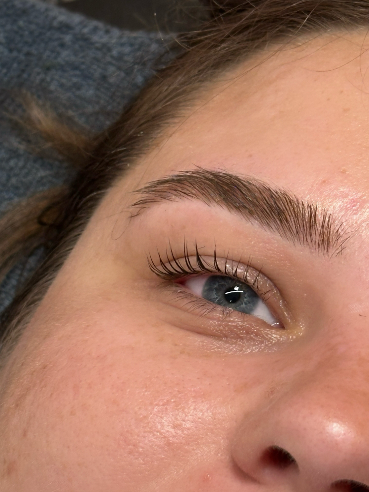 Lash Lift And Tint