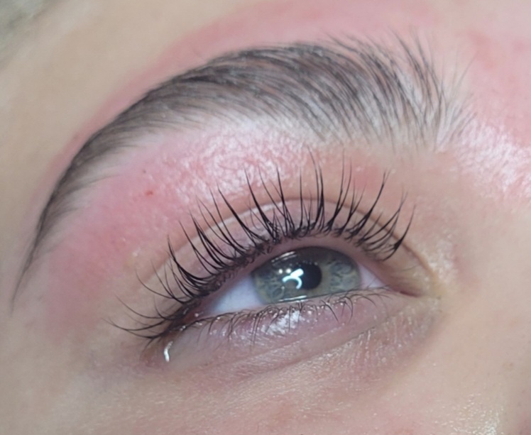 Lash Lift And Tint