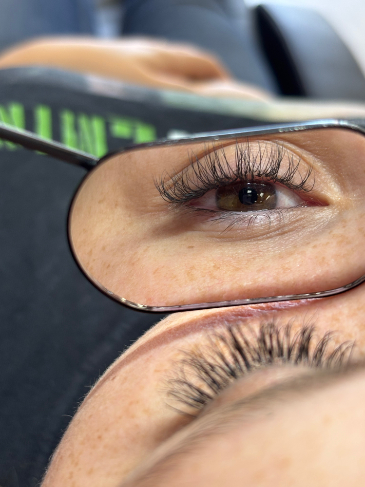 Hybrid Lashes