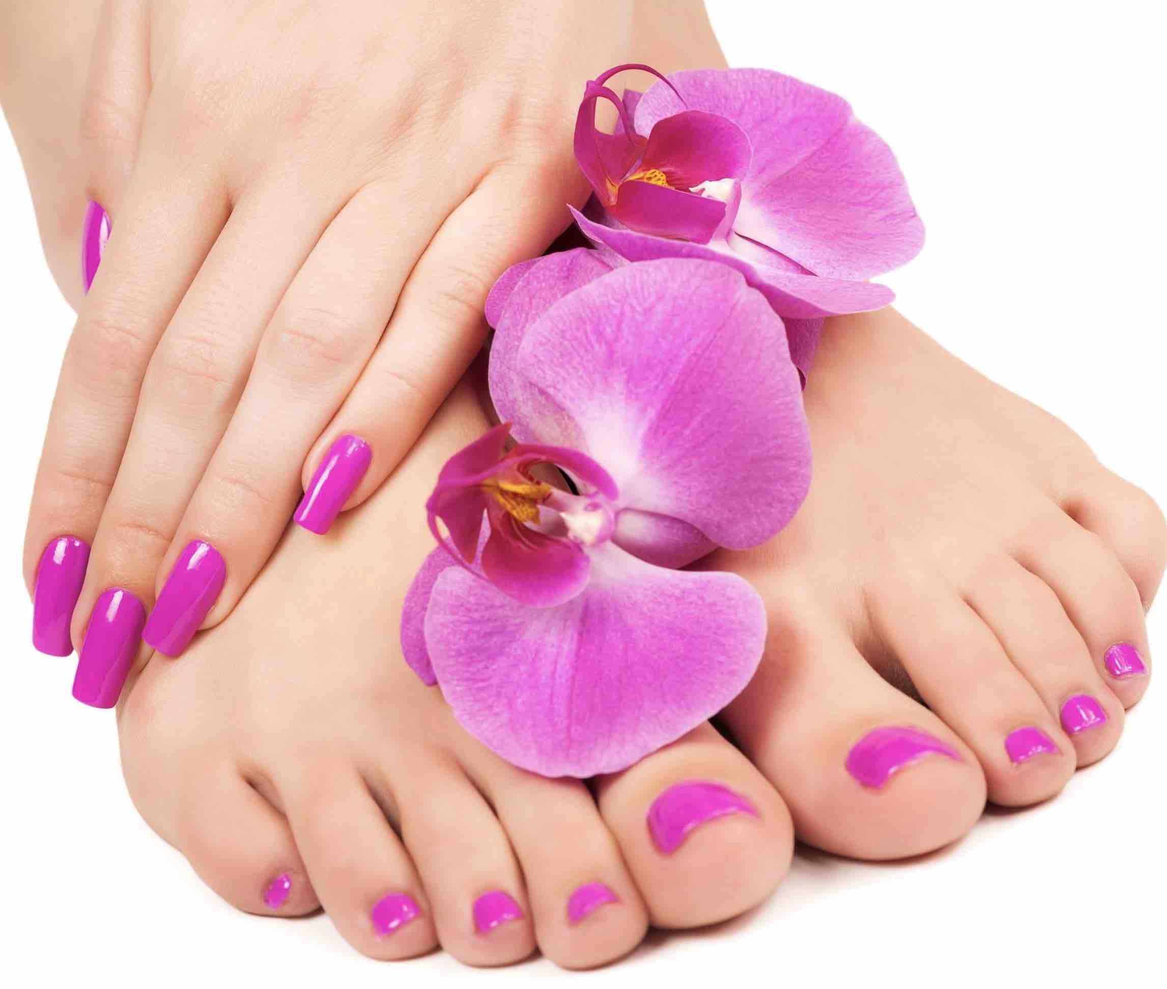 Regular Pedicure And Gel Manicure