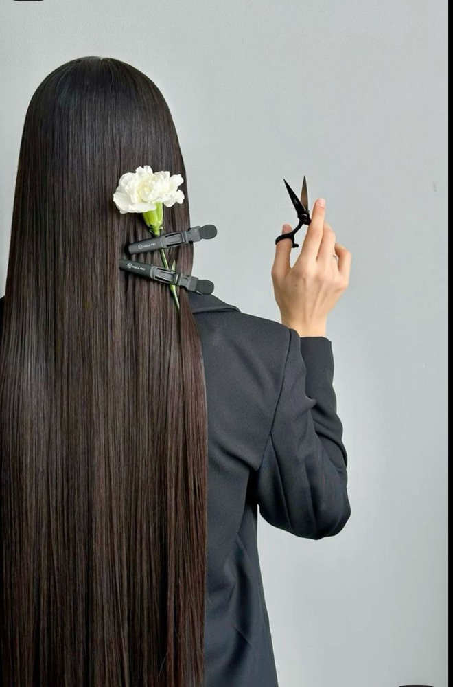 Women Long / Thick  Haircut