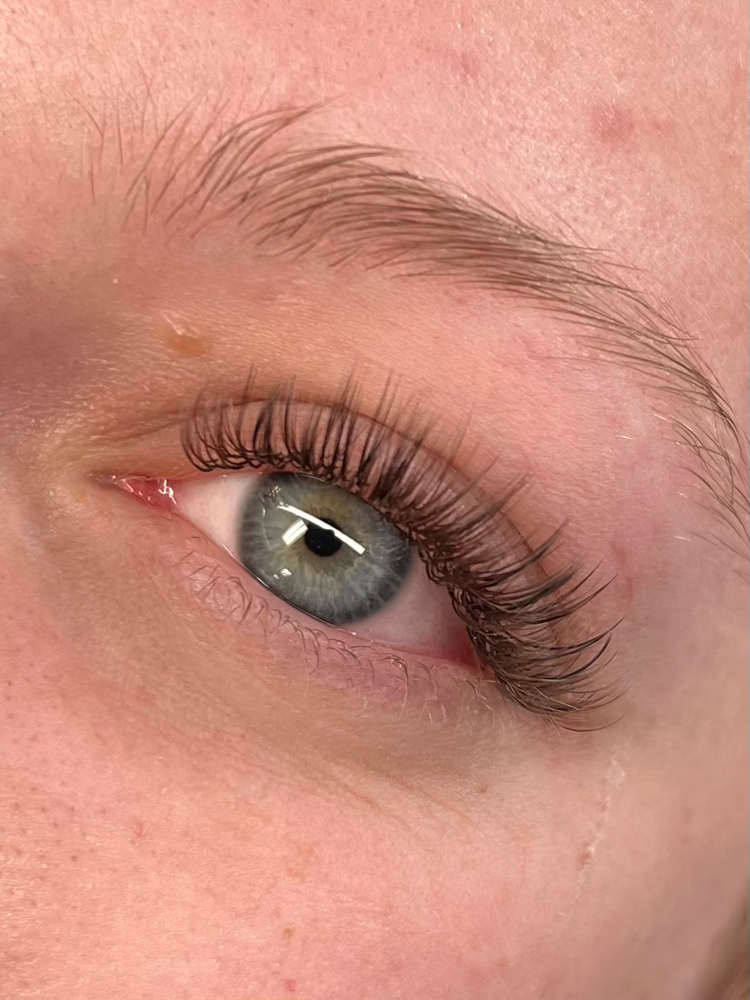 Custom Lash Extentions