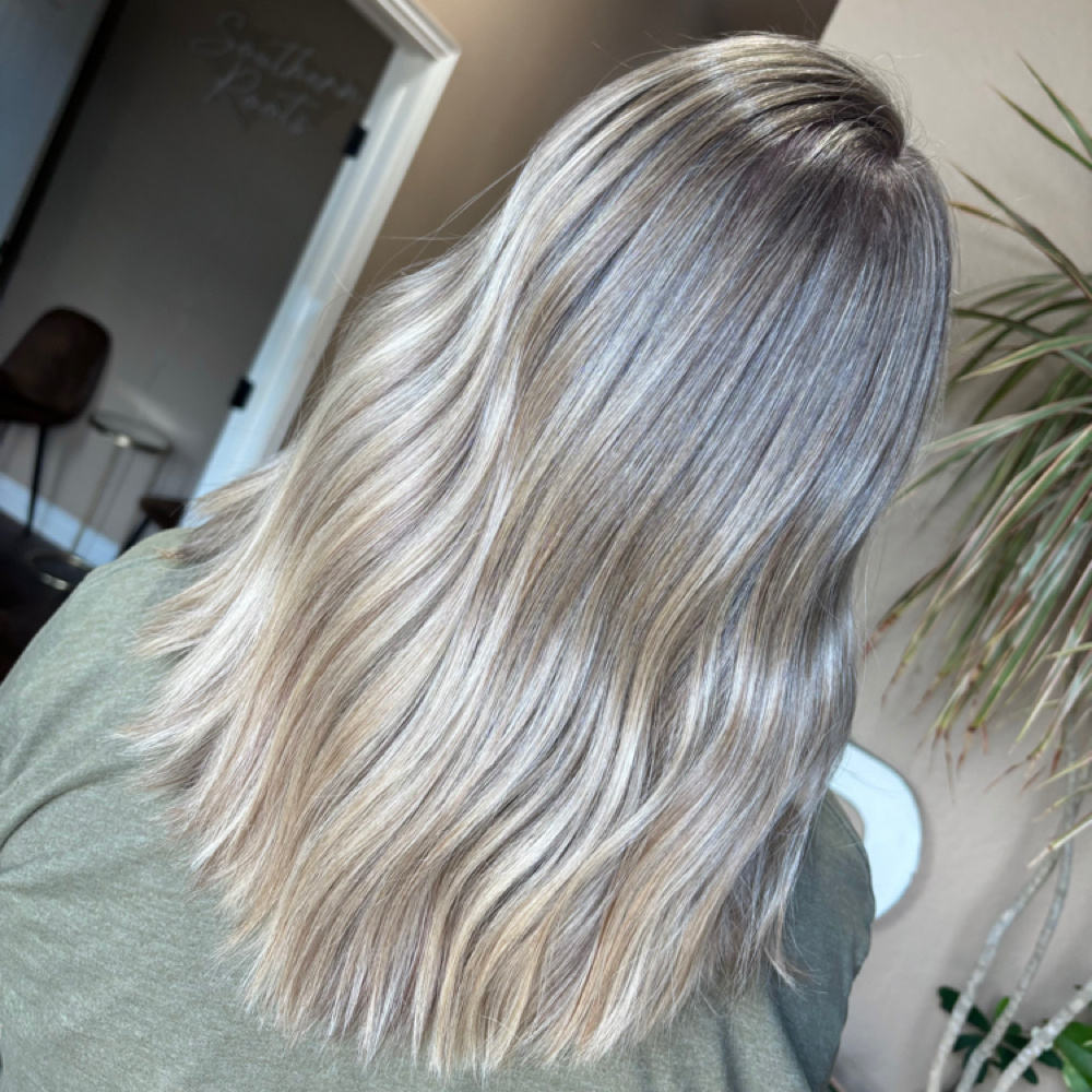 Partial Highlight at beautyxelyse in Waxahachie, TX