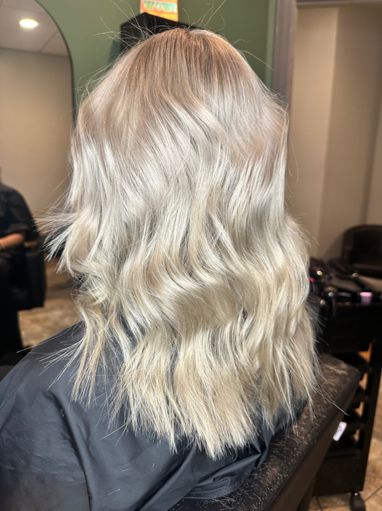 All Over Blonde Retouch