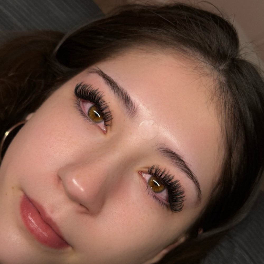 Classic Wet Set at Bellyn Esthetics in Cheyenne, WY