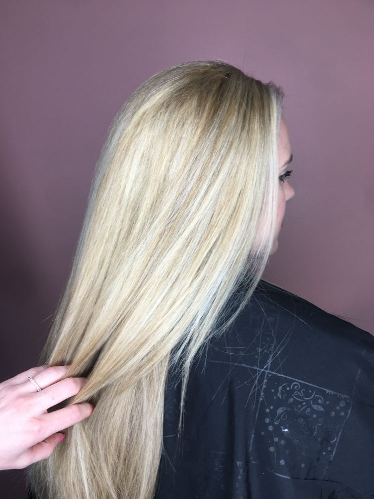 Partial Highlight, Haircut, Blowdry