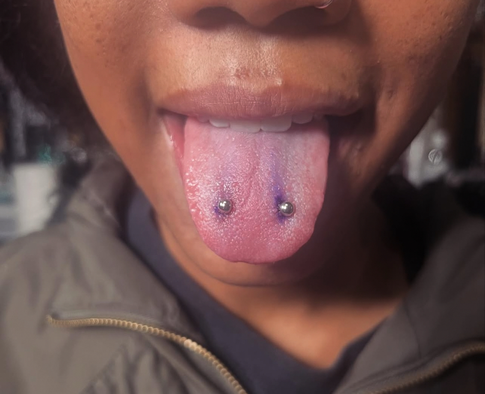 Scoop (Frog Eyes) Piercing