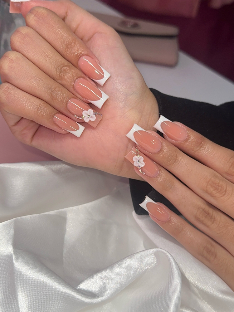 Short Acrylic Nails|ReadDescription