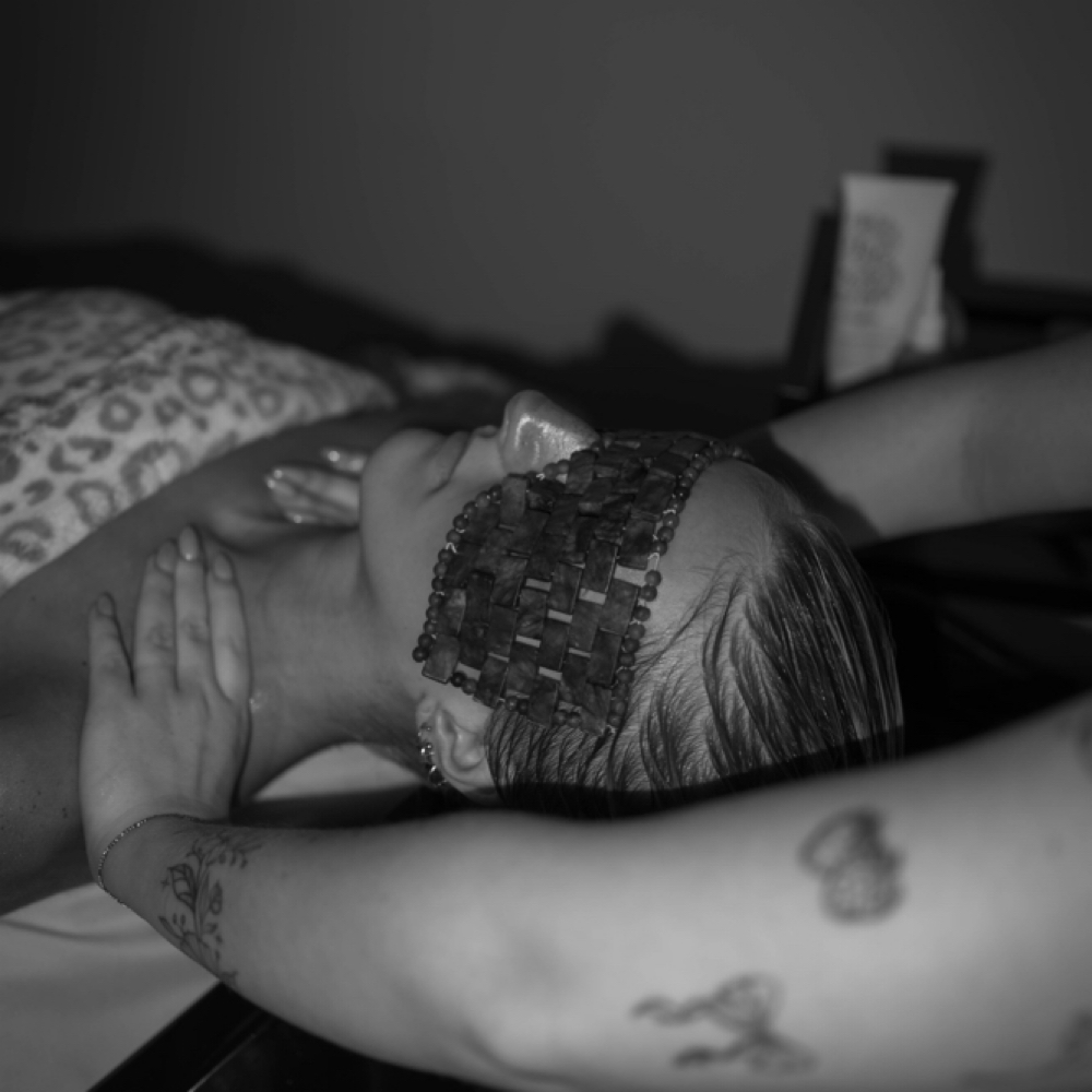 mini facial-  headspa add on at by.kylamarie in Dover, OH