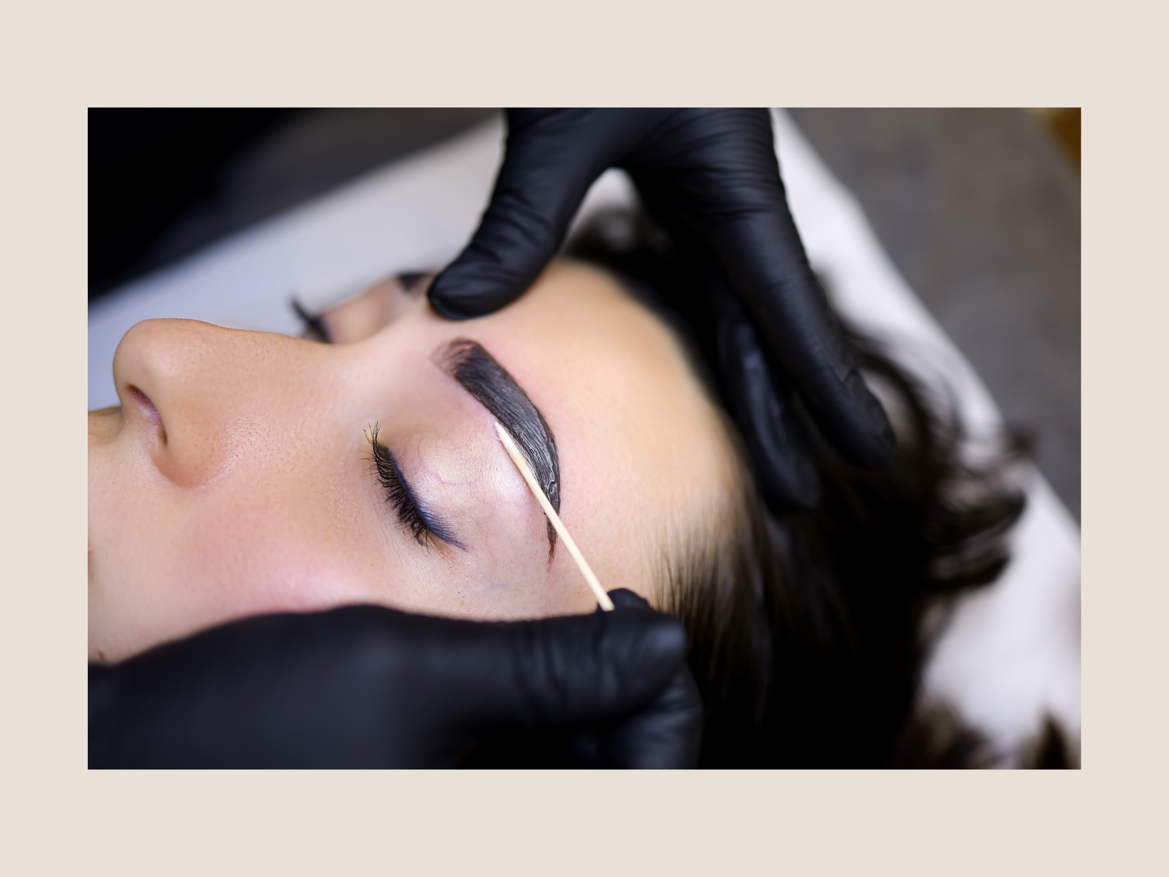 Brow Lamination & Tint
