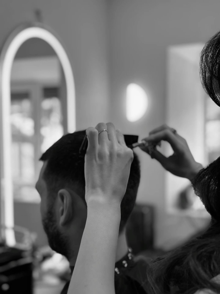 Signature Men's Haircut