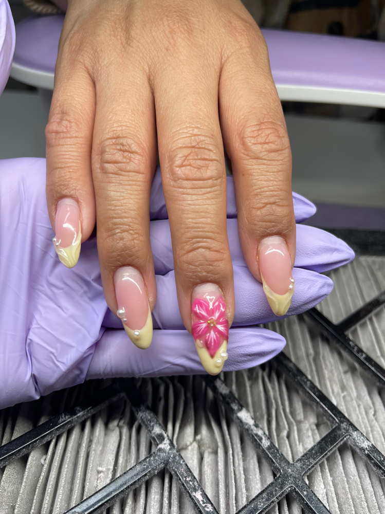 FILL-Structured Gel LONG at Kartegs Cosmos in Reedley, CA