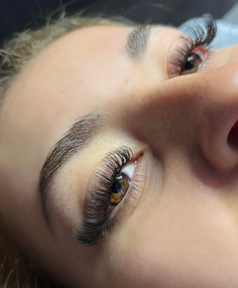 Full Set Of Hybrid Lashes