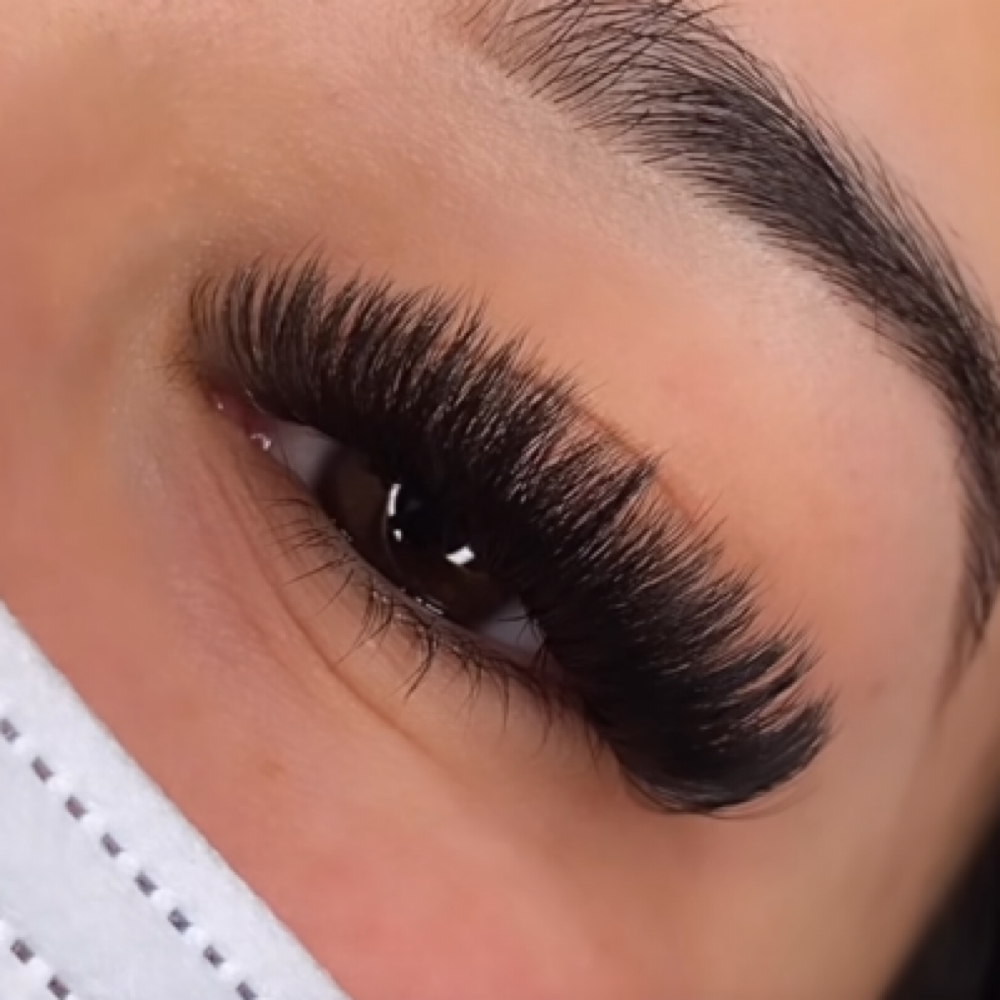 Volume and Thick Luxury Mink Eyelash Extensions at Radiant Eyes & Aesthetics in Petal, MS