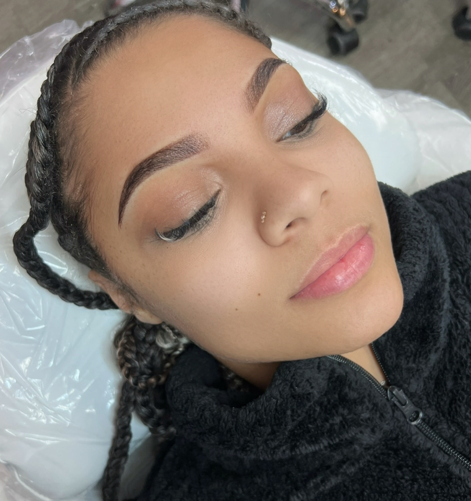 Powder Brows summer promo