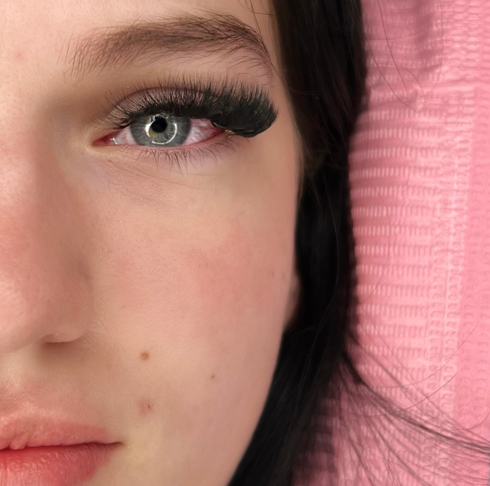 Volume Lashes (new set)