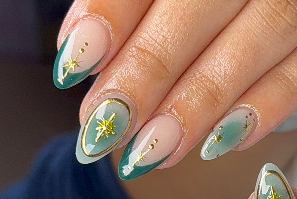 Short Nails 1-2 magnets at Sets By Kiaraa in Denver, CO