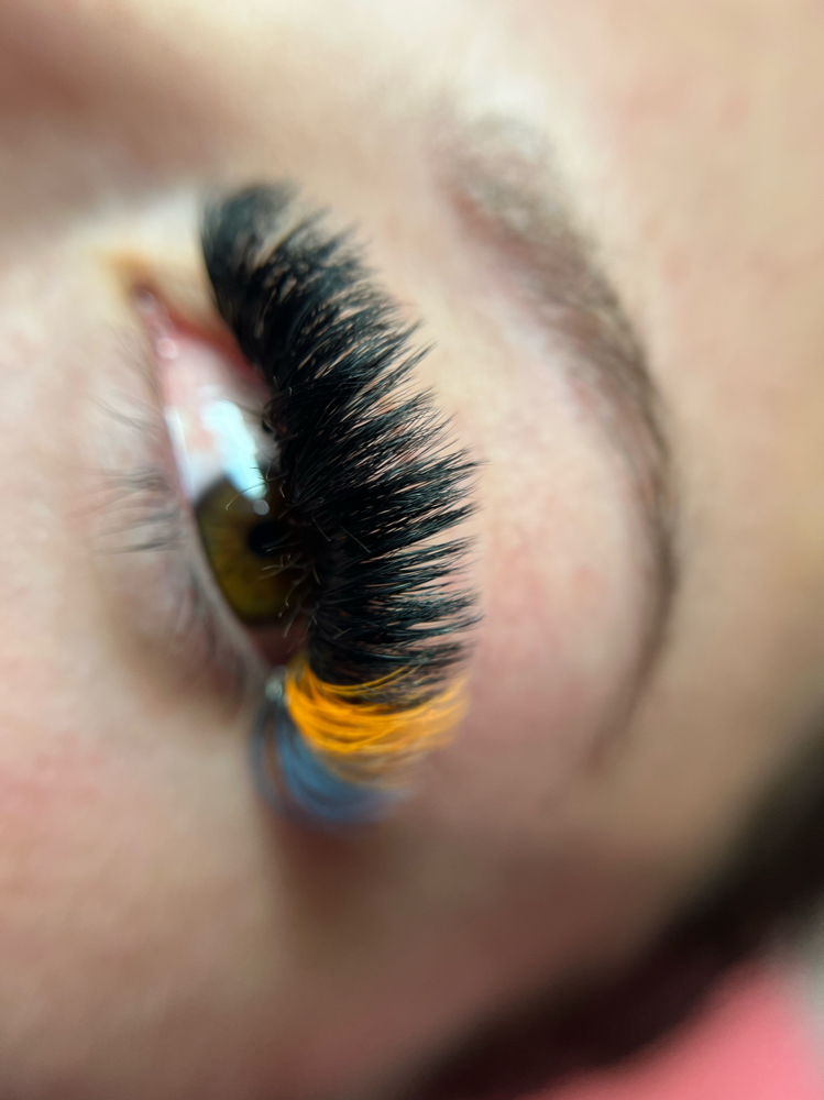 Colored Lashes +