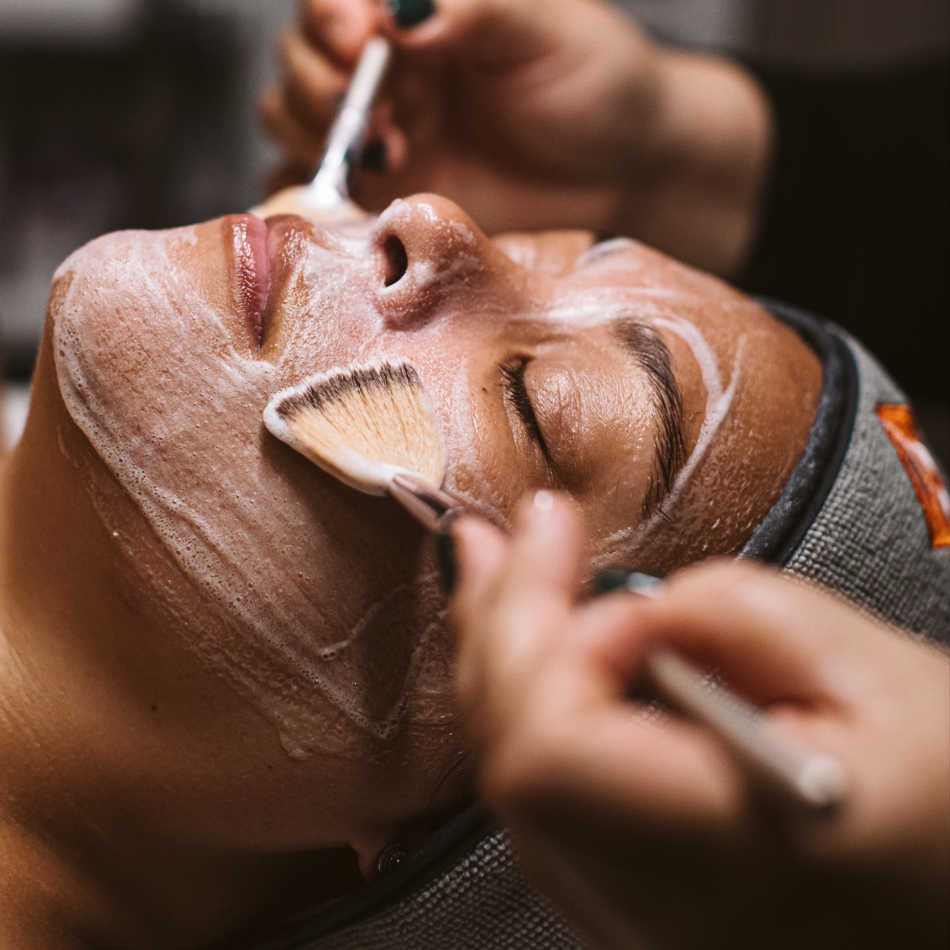 Express Dermaplane: Jet Setter