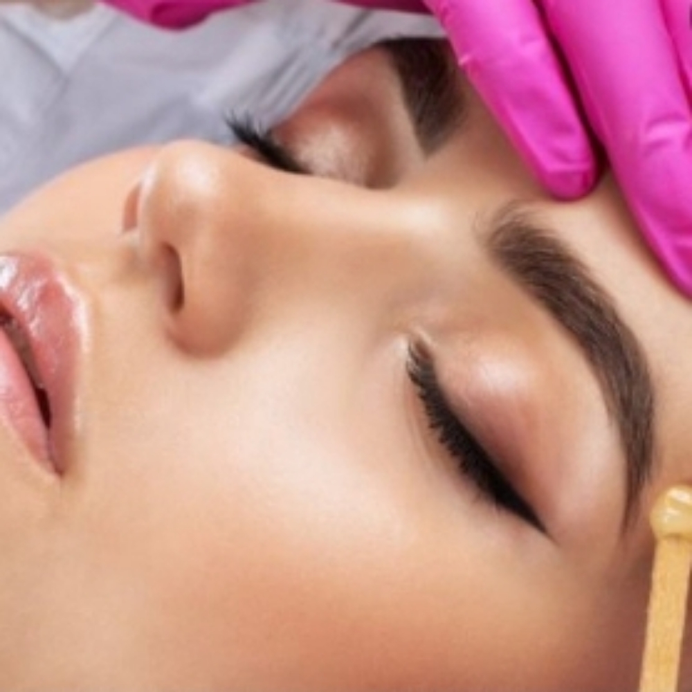 Eyebrow Wax at Bats&Bubbles Nail Bar in San Antonio, TX