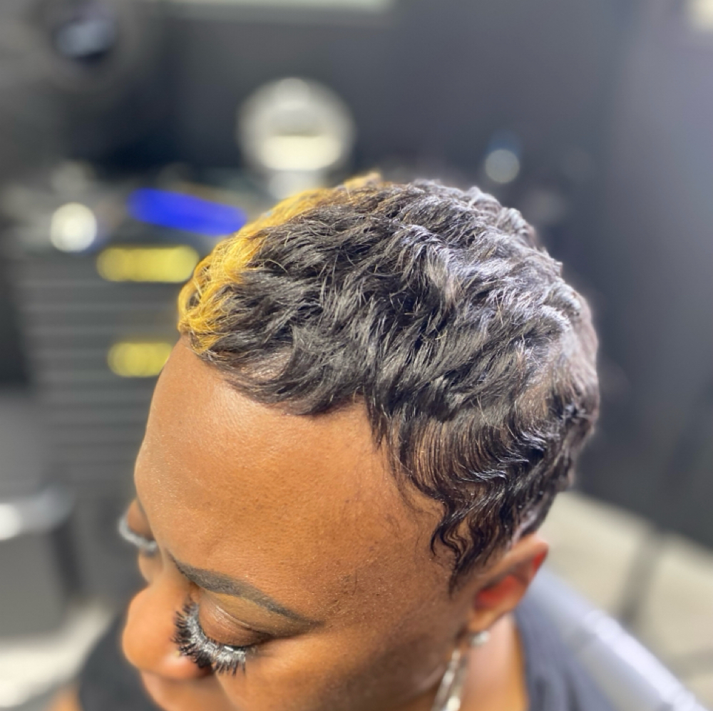 Short Styles at D’Michelle Hair Lounge in Fort Worth, TX