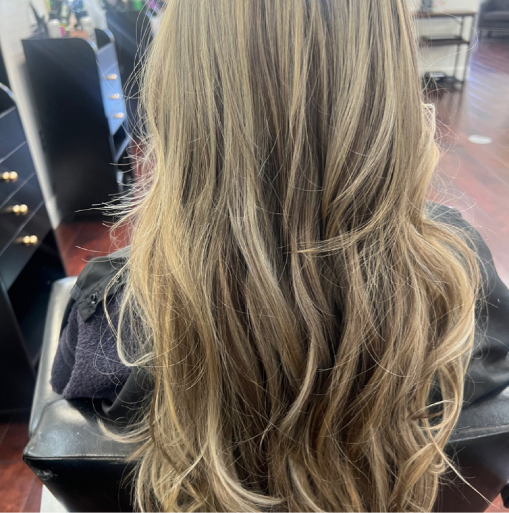 Full Highlights at HairbyCriss in Tracy, CA