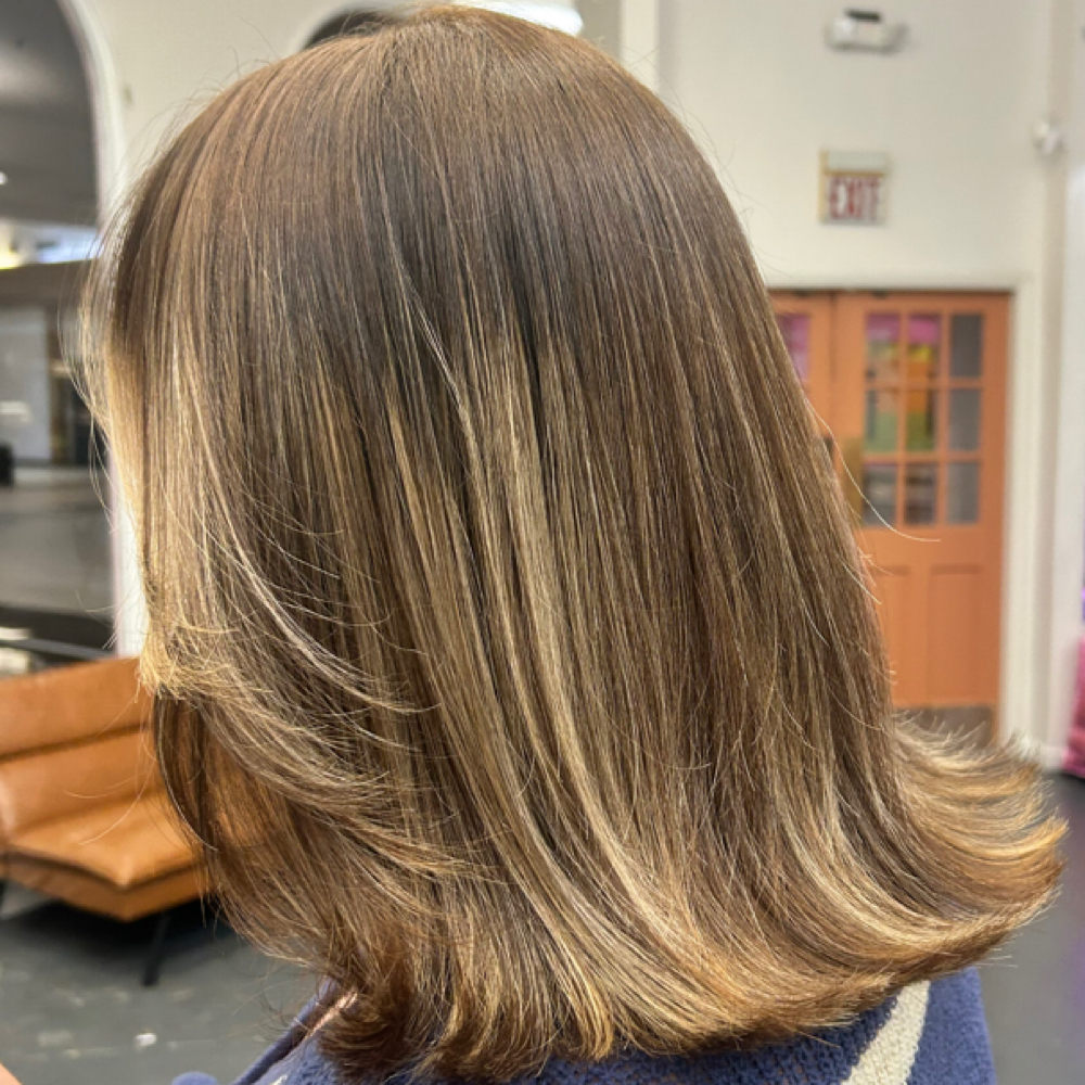 Shampoo + Blowout Only at Jessica Smith in Laurel, MS