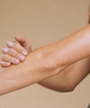 Arms/ Brazos