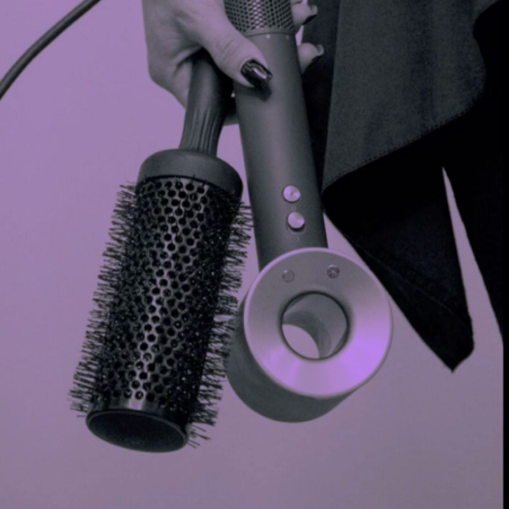 Blow dry with extensions at Jade Vivids in Fort Lauderdale, FL