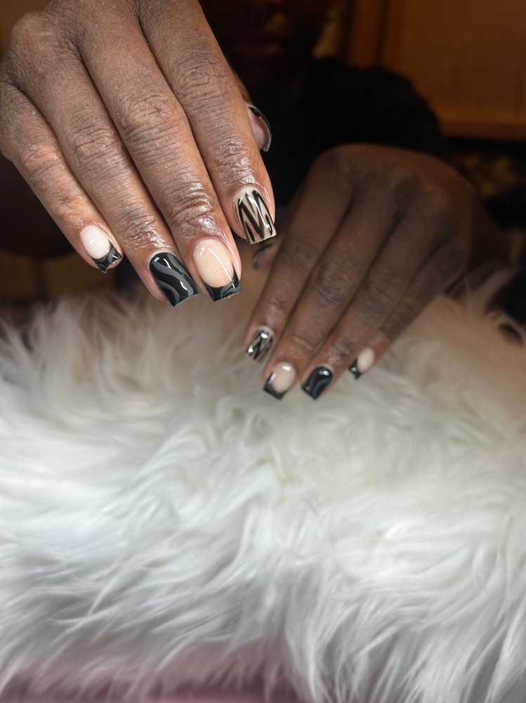 Structured Gel Mani