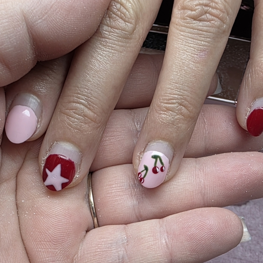 Fill In at PillowTalk Nails in Santa Maria, CA