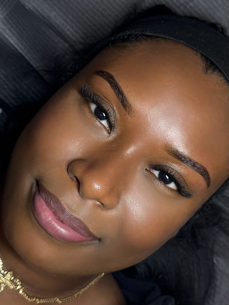 Brow Shape & Tint