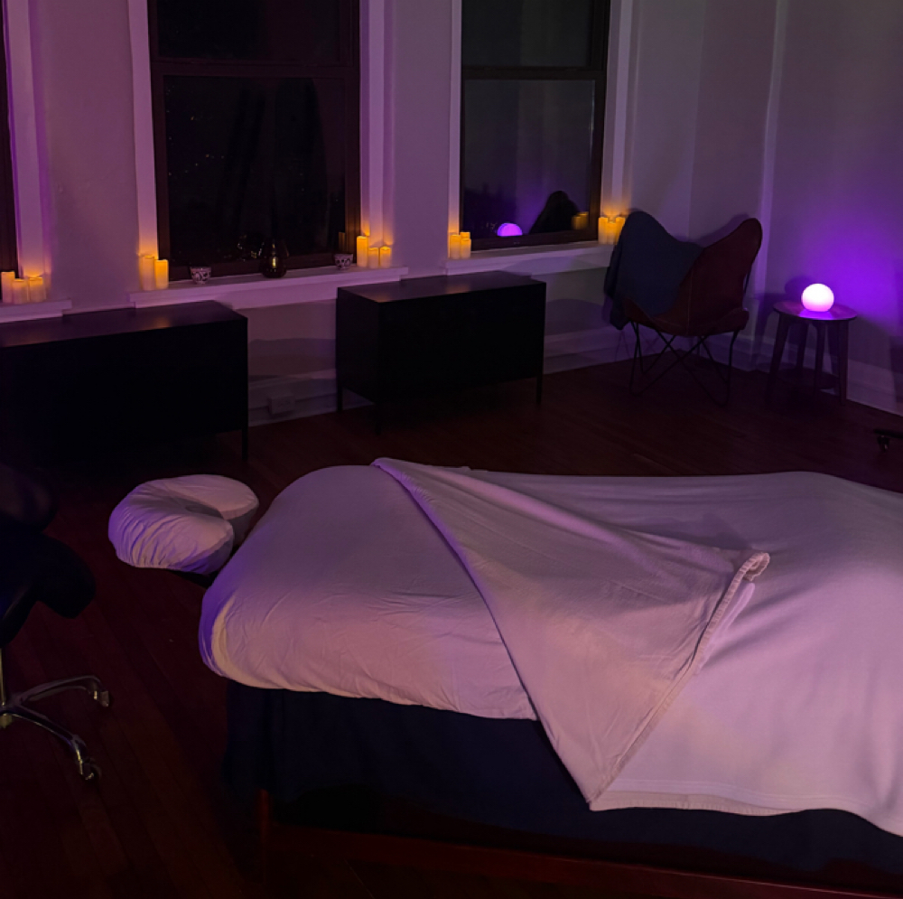 90 Min Massage at Pretty Skin Club in Charleston, WV