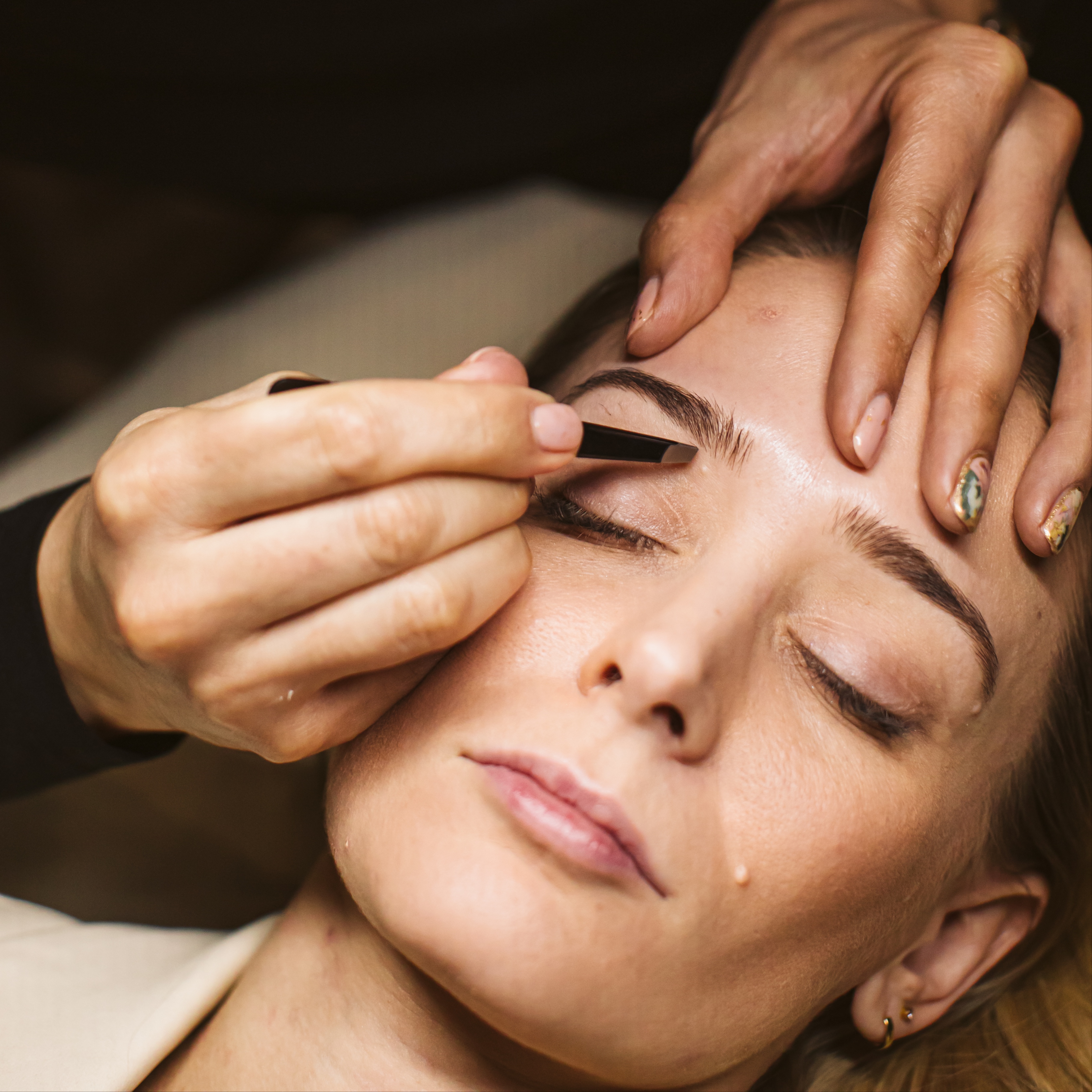 Brow Wax + Shaping & Tint