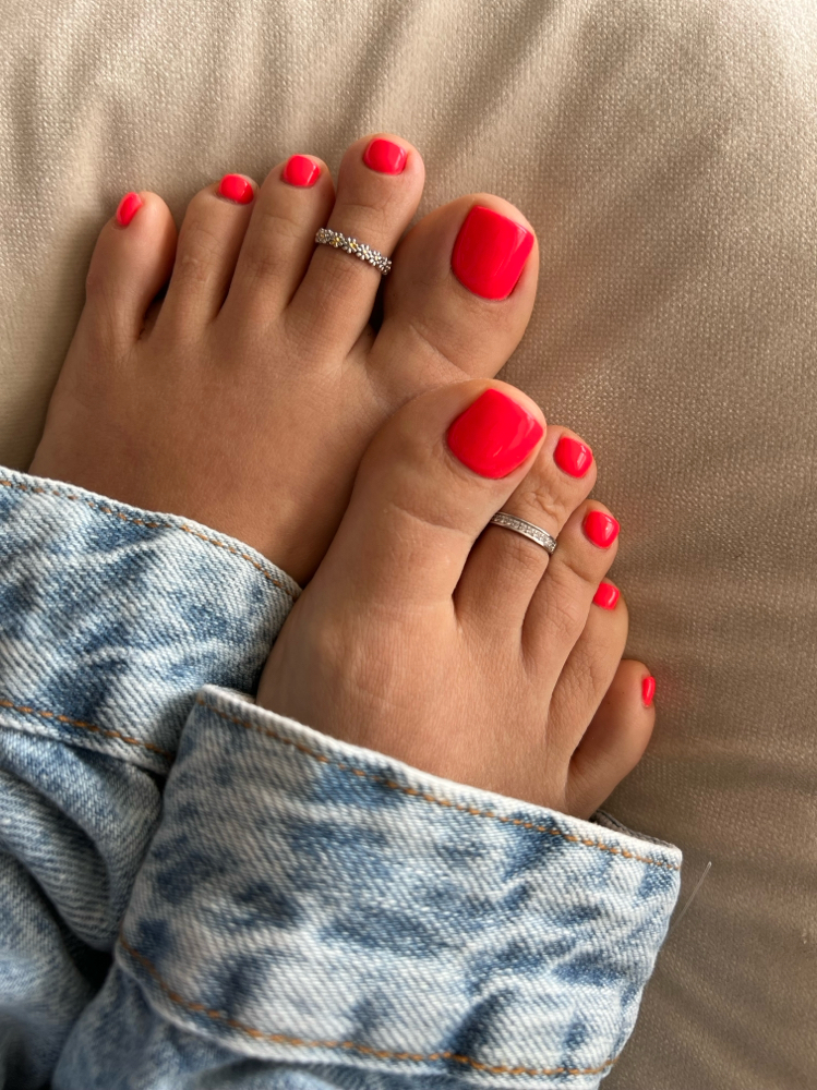Gel Pedicure