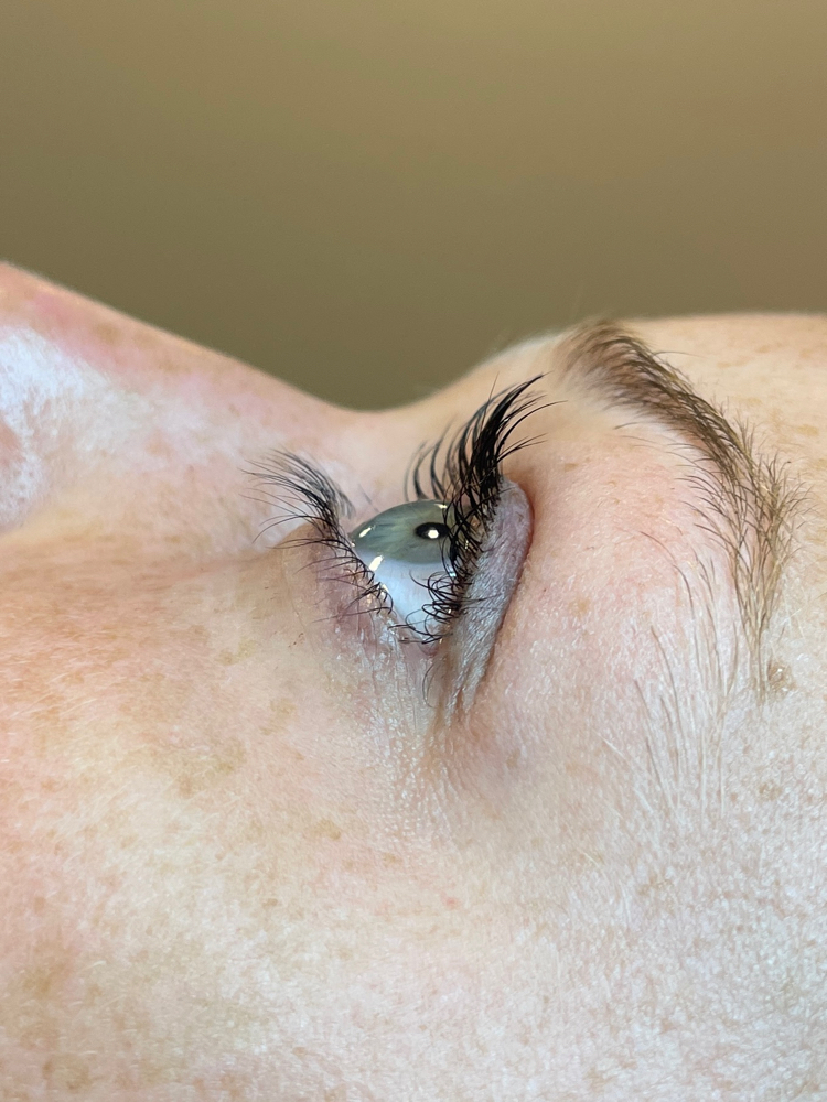 Lash Lift + Tint