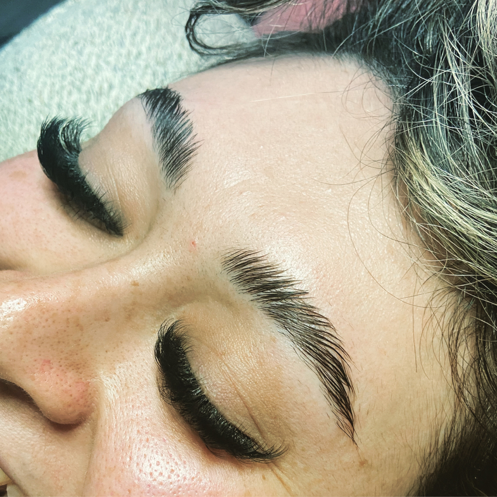 Brow Lamination And Tint