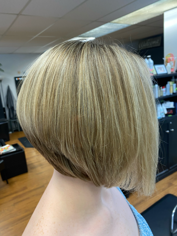 Women’s Haircut