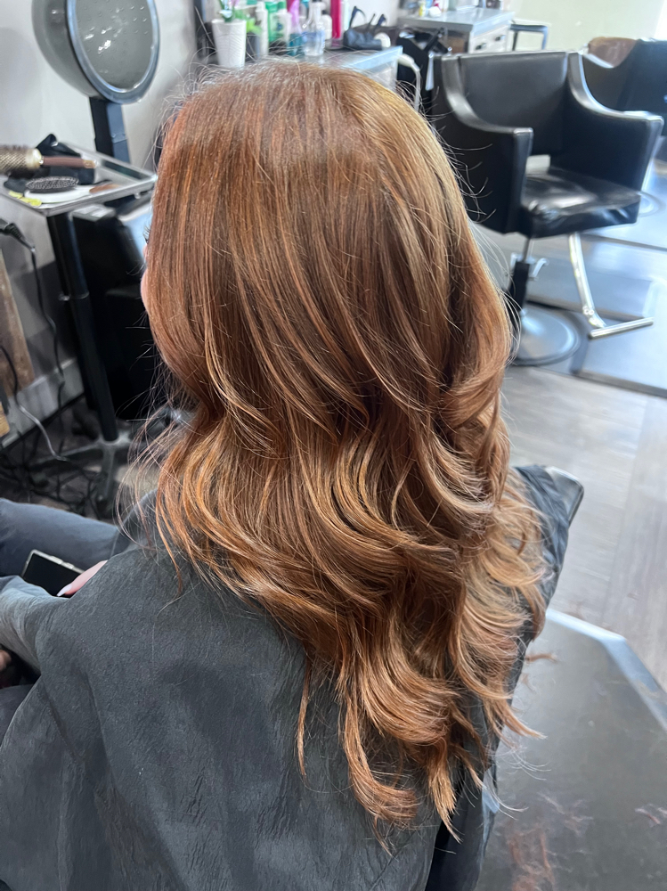Women’s haircut